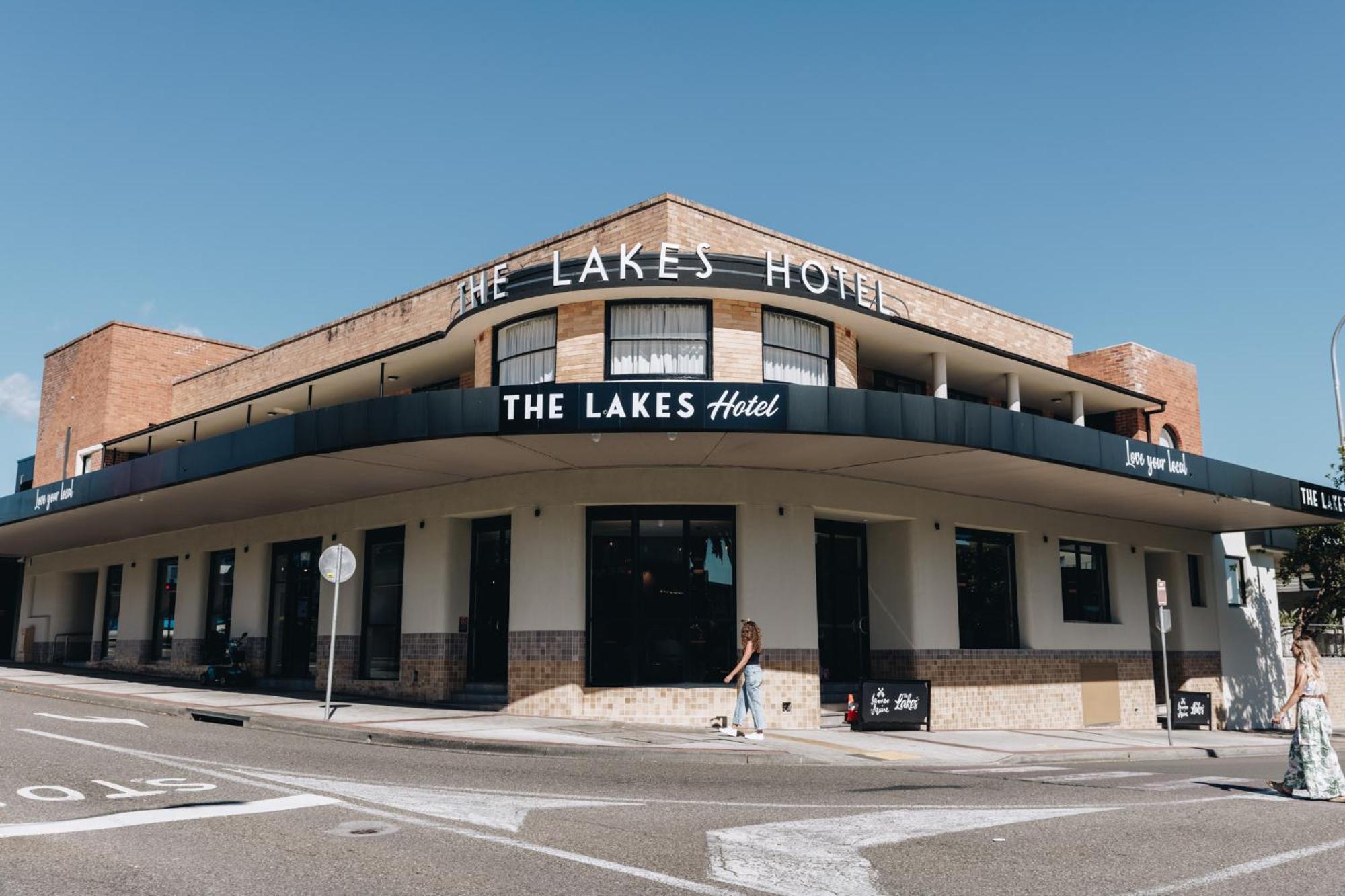 The Lakes Hotel Entrance Dış mekan fotoğraf